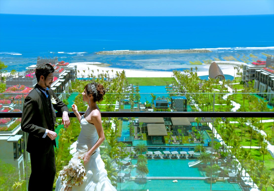 ケンピンスキ・バリ ロビーよりリゾートを望む