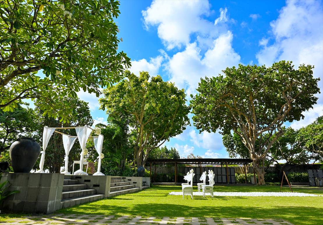 Bali Wedding Padma Legian (14)_R バリ ウェディング 広大な敷地を誇るガーデン挙式会場