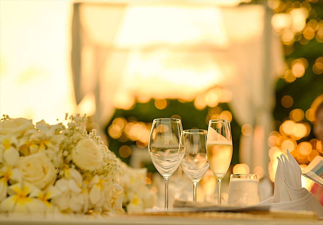 Bali Wedding Padma Legian (31)_R バリ島ウェディング サンセットを正面に望むパーティー