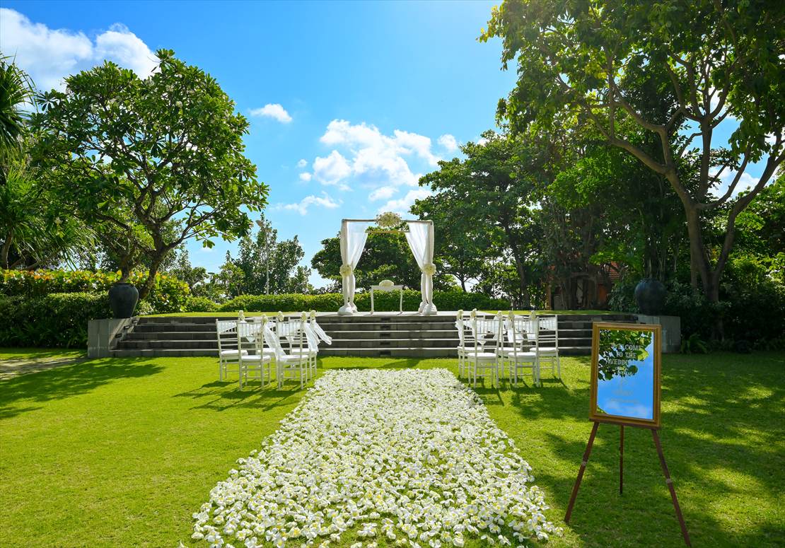 Bali Wedding Padma Legian (9)_R バリ島ウェディング プジデンシャルヴィラ・ガーデン 挙式会場装飾