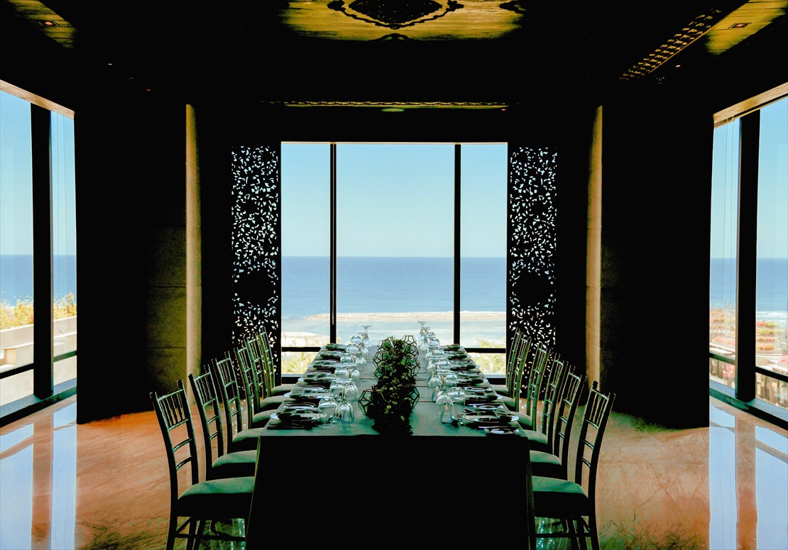 270°空と海の絶景が広がる