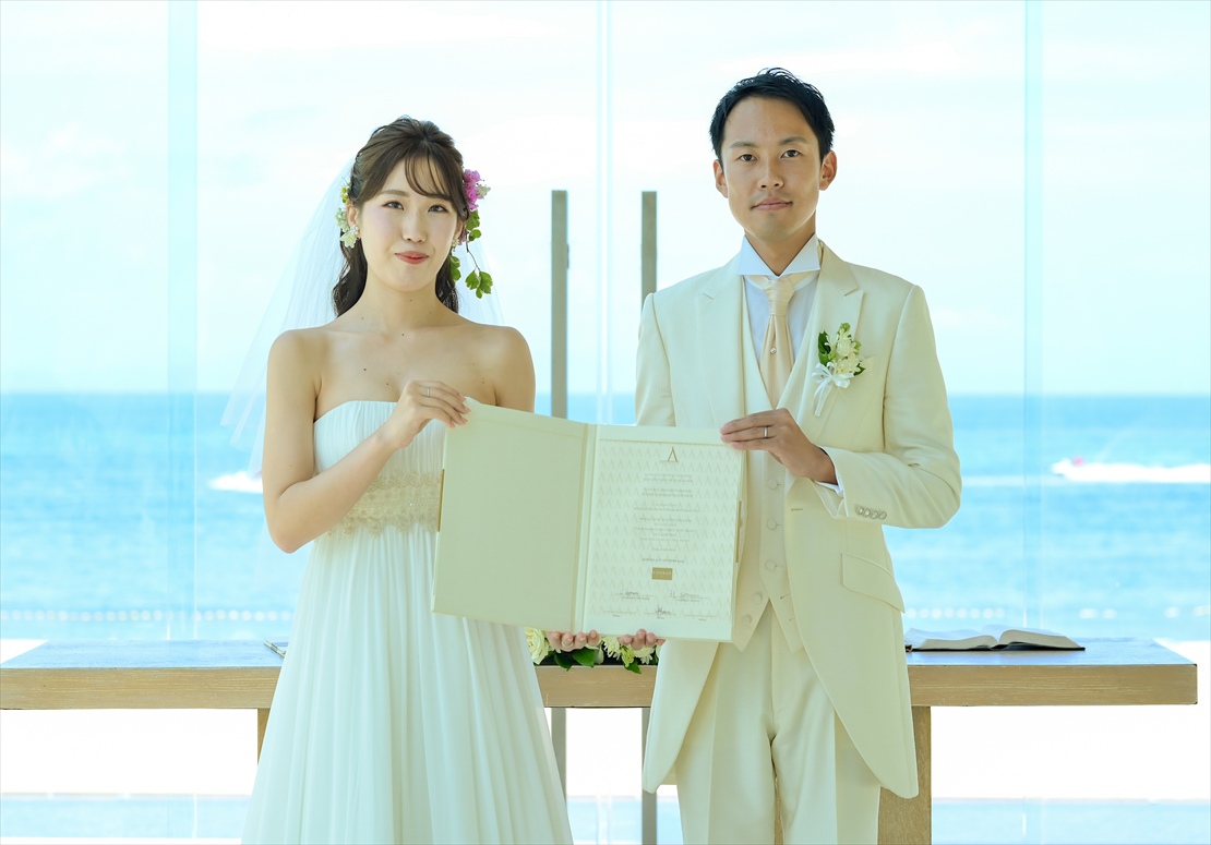 Conrad Bali Wedding Infinity Chapel (30)_R コンラッド・バリ挙式プラン:コンラッド・バリ結婚証明書