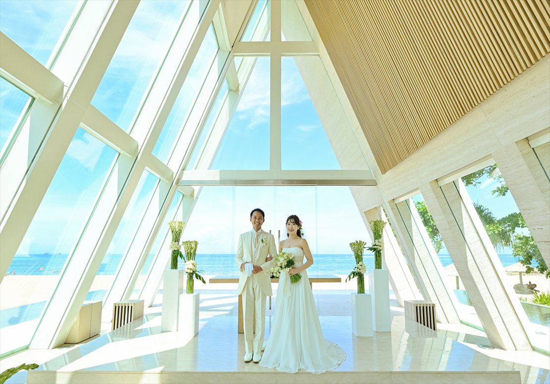 Conrad Bali Wedding Infinity Chapel (32)_R コンラッド・バリ挙式 インフィニティ・チャペル内 挙式後撮影