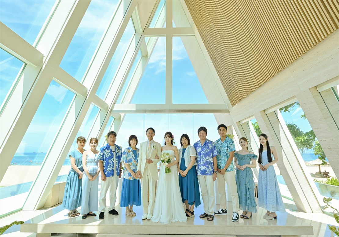 Conrad Bali Wedding Infinity Chapel (33)_R コンラッド・バリ結婚式 インフィニティ・チャペル内 集合写真