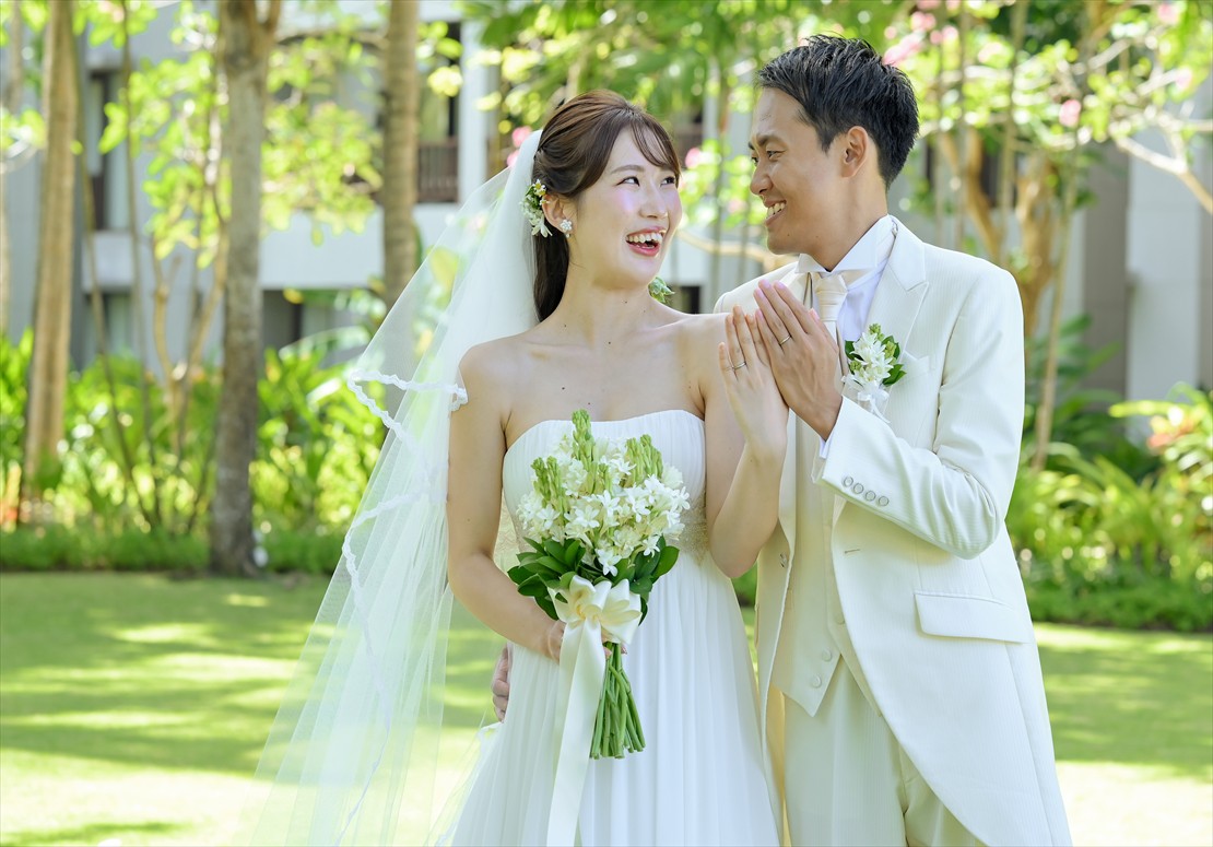 Conrad Bali Wedding Infinity Chapel (41)_R コンラッド・バリ結婚式 インフィニティ・チャペル・ガーデンにて挙式後撮影