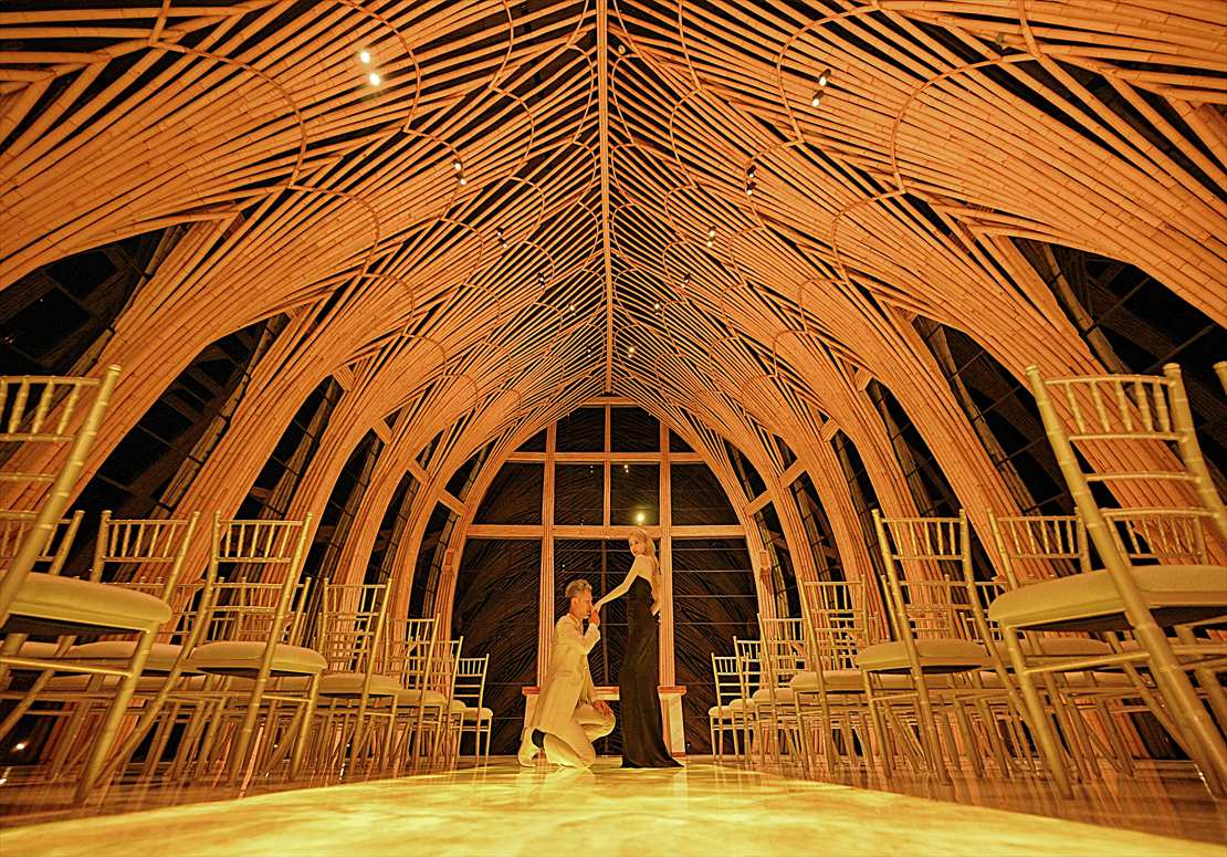 Kempinski Bali Wedding Night Shot (3)_R ケンピンスキ・バリ結婚式 オーシャンフロント・チャペル内 ナイト撮影