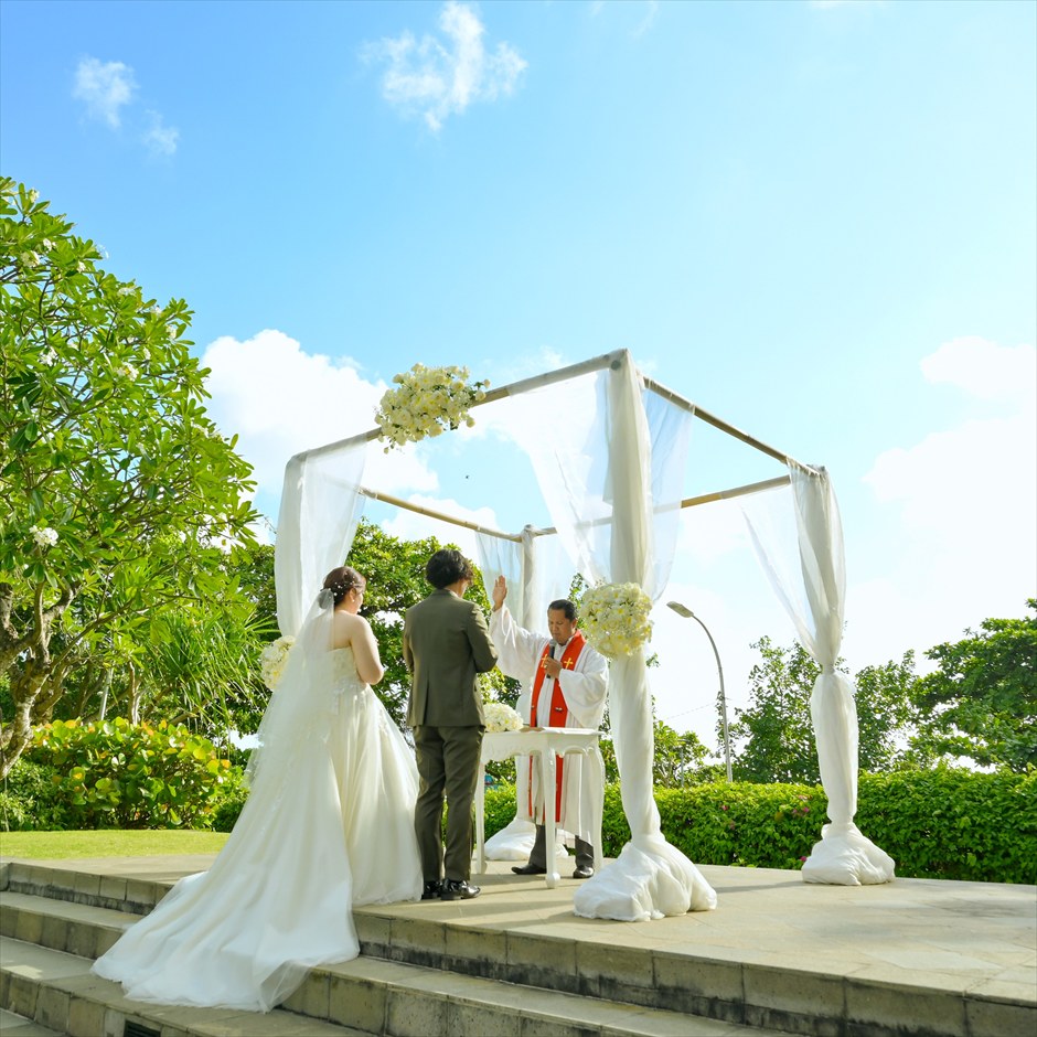 バリ島ウェディング　パドマ・レギャン・バリ挙式・結婚式