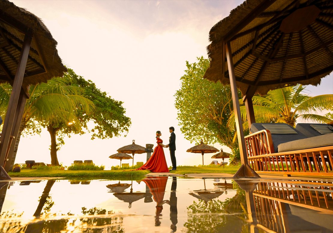 バリ・ウェディング　ガーデンにてサンセット撮影