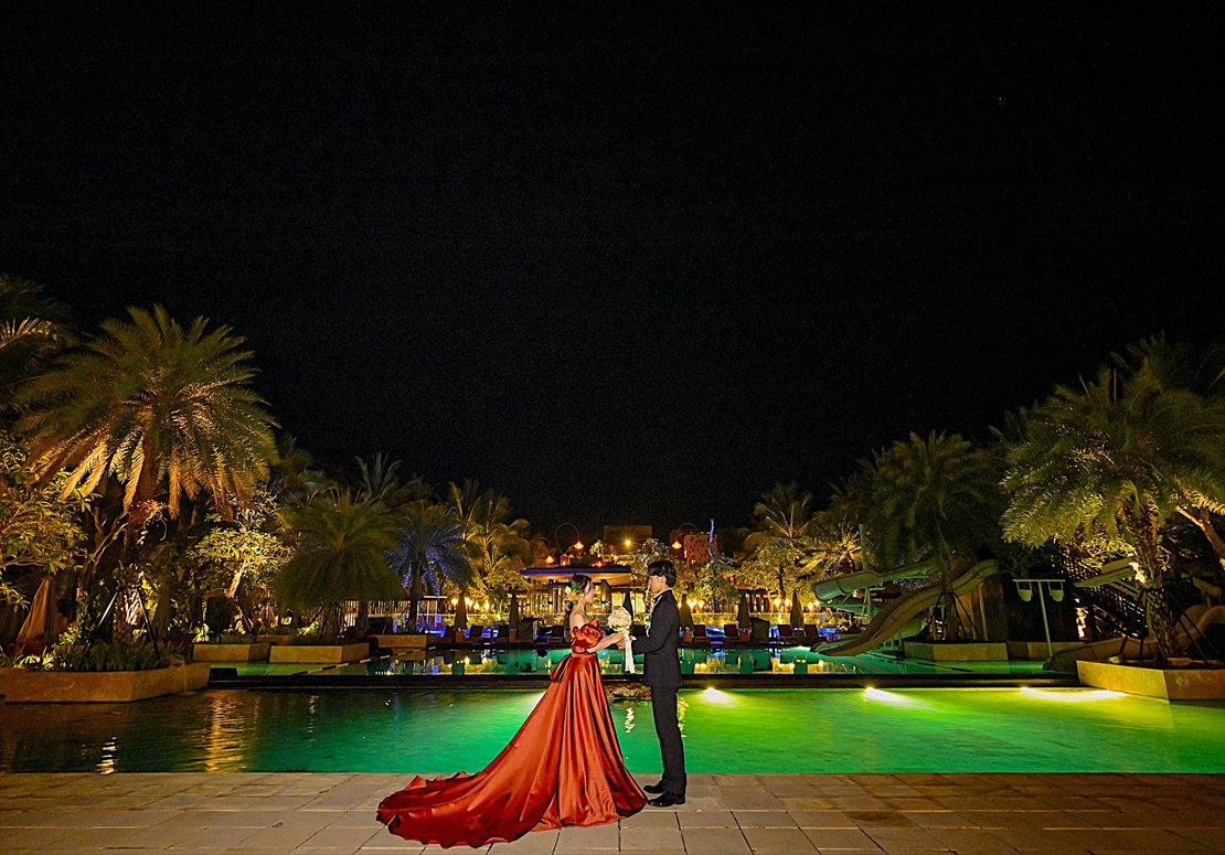 ケンピンスキ・バリ ウェディング ラグーン ライトアップ