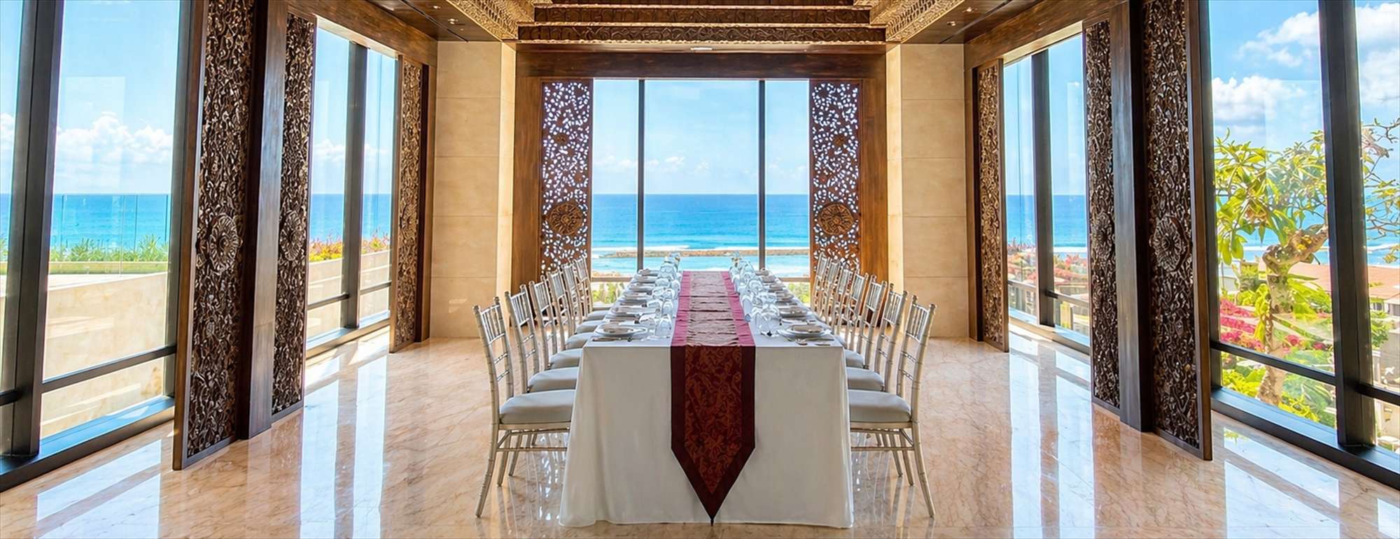 バリ島での挙式・ウェディングは「BLESS BALI」