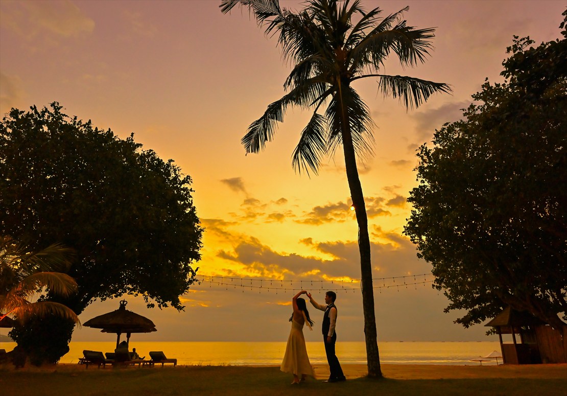 Bali Sunset Wedding Belmond Jimbaran (8)_R バリ挙式 マジックアワー ファースト・ダンス