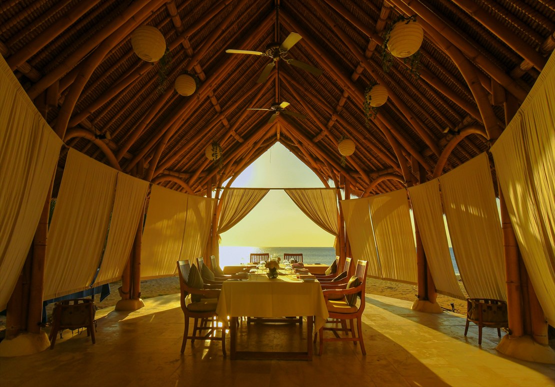 バリ島随一のサンセット・ウェディング・パーティー