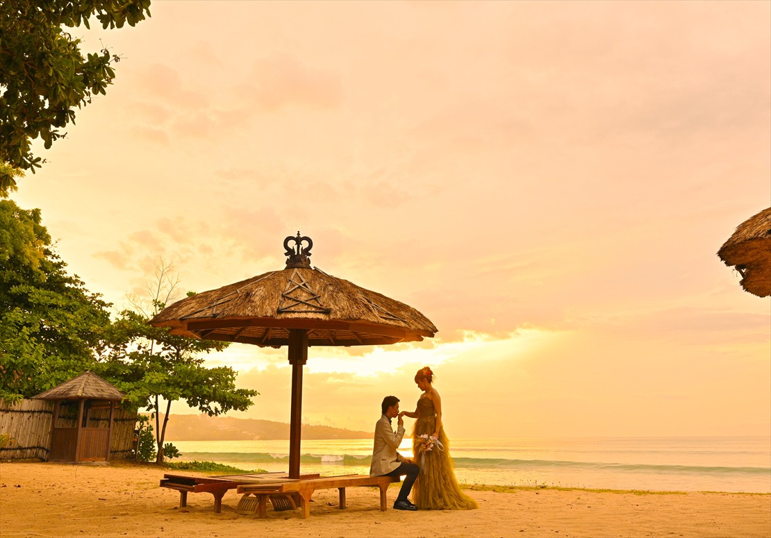 Belmond Jimbaran Bali Sunset Wedding (9)_R バリ・ウェディング ビーチにて暮際の撮影