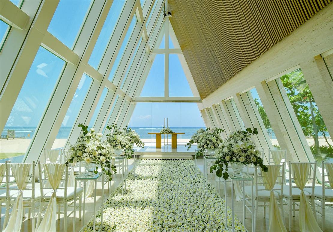 コンラッド・バリ結婚式 インフィニティ・チャペル