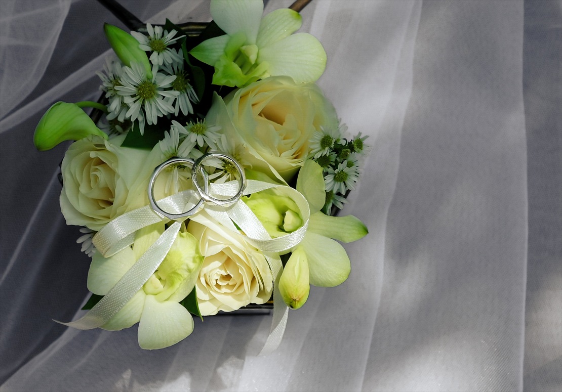 フォーシーズンズ・バリ挙式：生花リングピロー