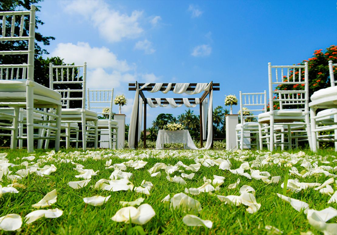 カマンダル・ウブド・バリ挙式 生花バージンロード