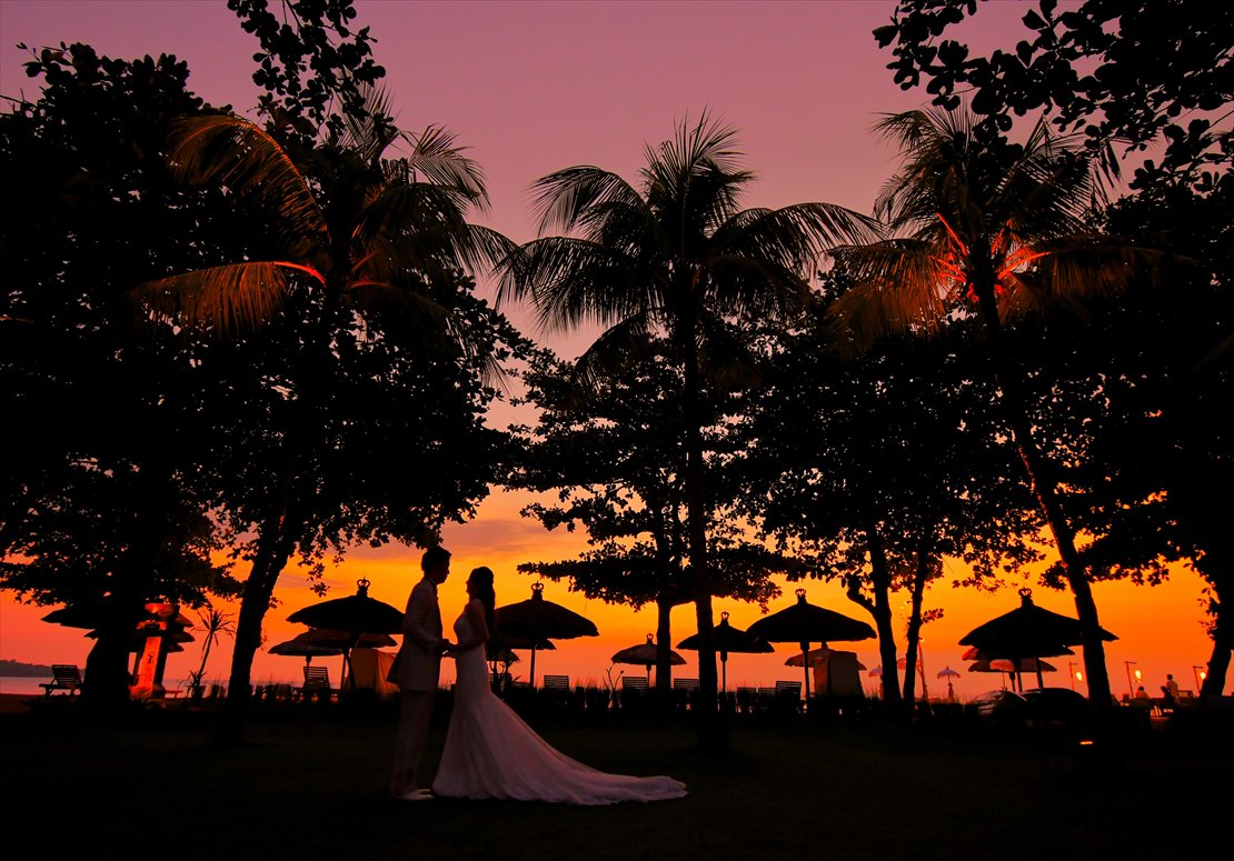バリ島挙式　随一に美しい夕日のウェディング・フォト
