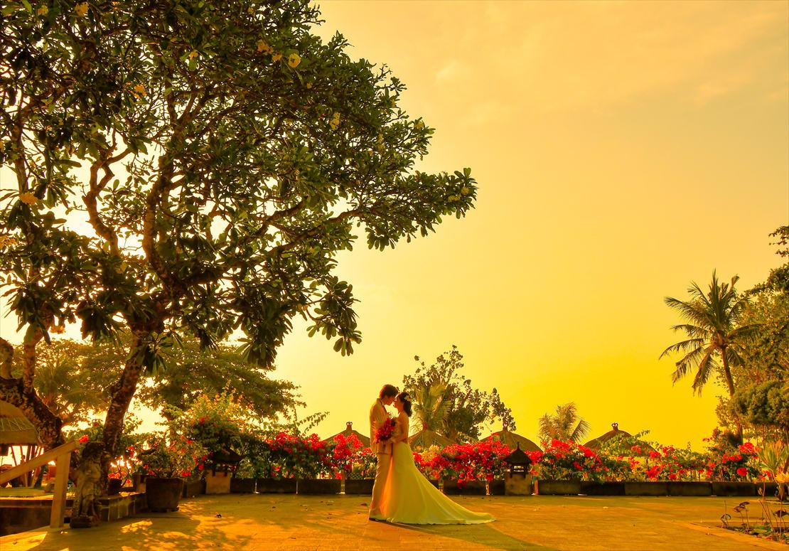 Sunset Wedding Bali (1)_R バリ島挙式 ベルモンド・ジンバランへ移動