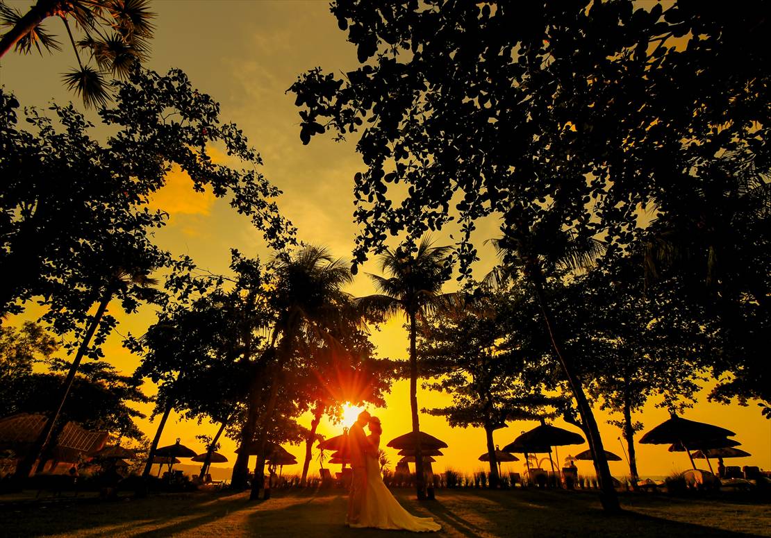 Sunset Wedding Bali (4)_R バリ島挙式 ガーデンにてサンセット撮影