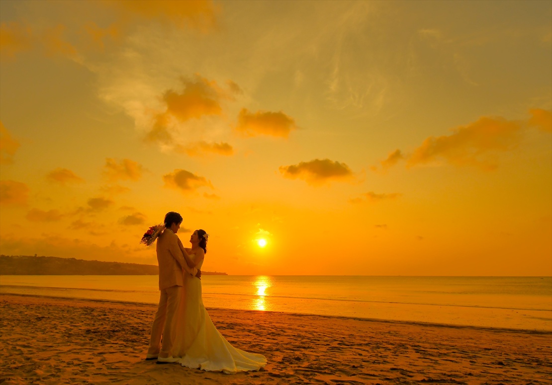 Sunset Wedding Bali (6)_R バリ島結婚式 ビーチにてサンセット撮影