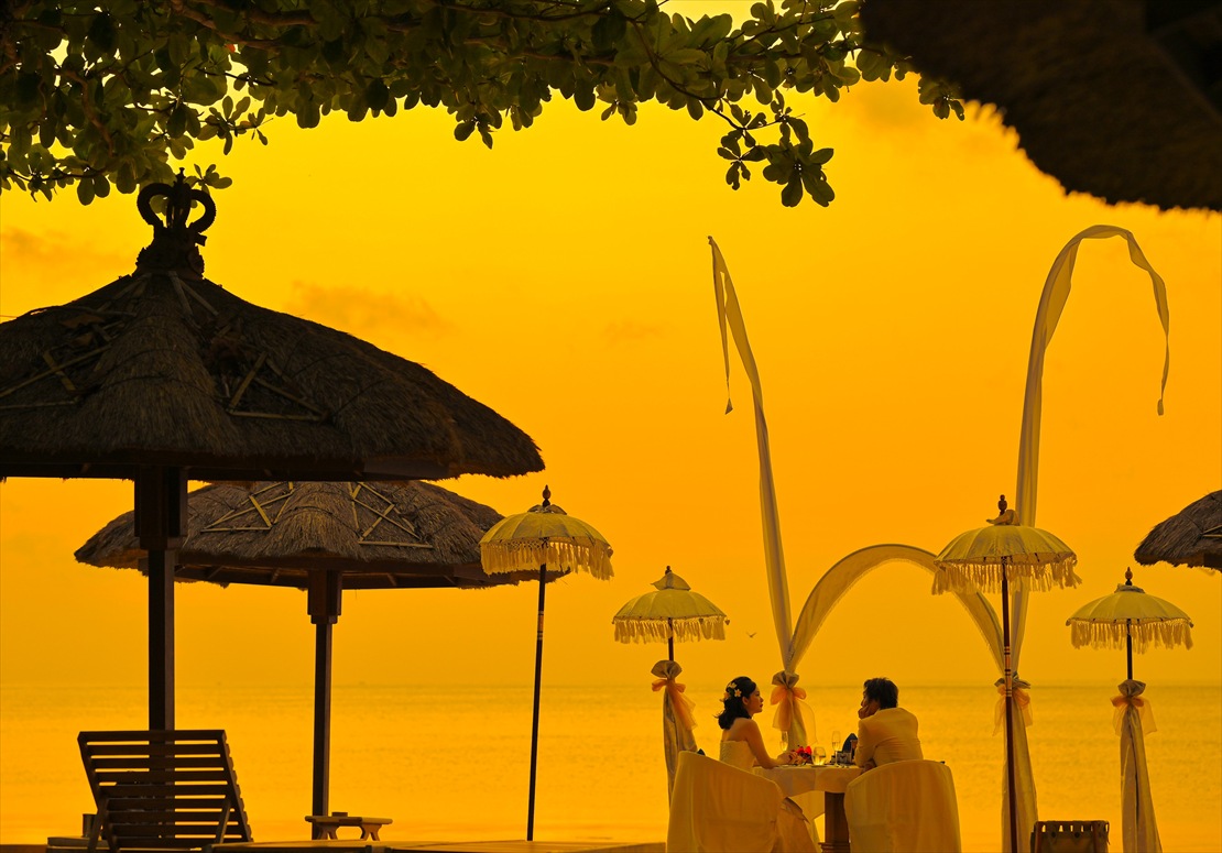 Sunset Wedding Bali (9)_R バリ挙式 マジックアワーのロマンティックディナー