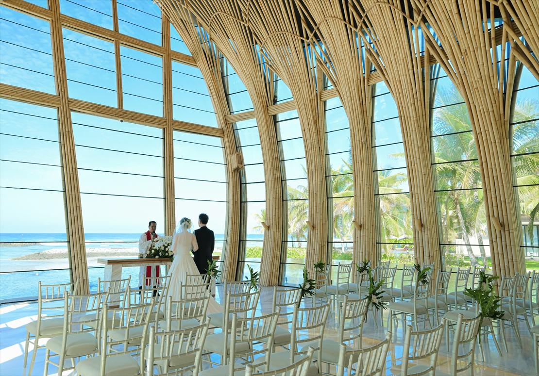 オーシャンフロント・チャペル・ウェディング