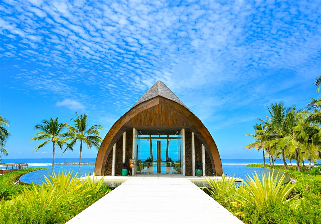 オーシャンフロント・アプルヴァ・チャペル