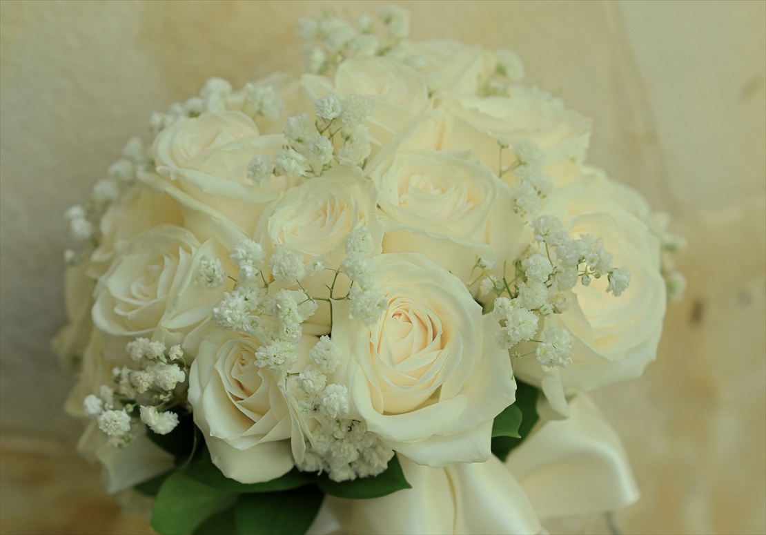 ケンピンスキ・バリ挙式プラン：生花ブーケ