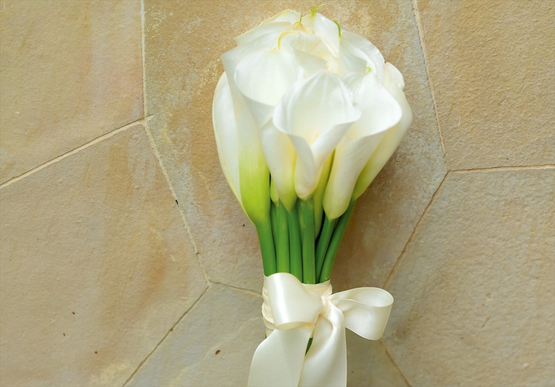 バリ島ウェディング　ケンピンスキ・バリ挙式：カラリリ・ブーケ