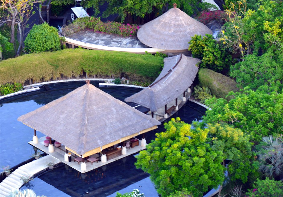 バリ島結婚式　挙式後　ヴィラ　アヤナ