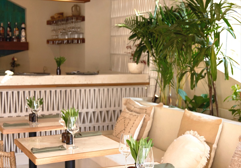 Bali Wedding Guest Hotel Ubud Village Hotel Restaurant (5) バリ結婚式 参列者 ホテル