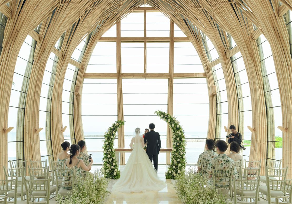 バリ島挙式　アプルヴァ・オーシャンフロント・チャペル挙式シーン