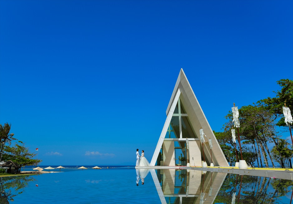 Conrad-Bali-Infinity-Chapel-Wedding-1 コンラッド・バリ・ウェディング インフィニティ・チャペル