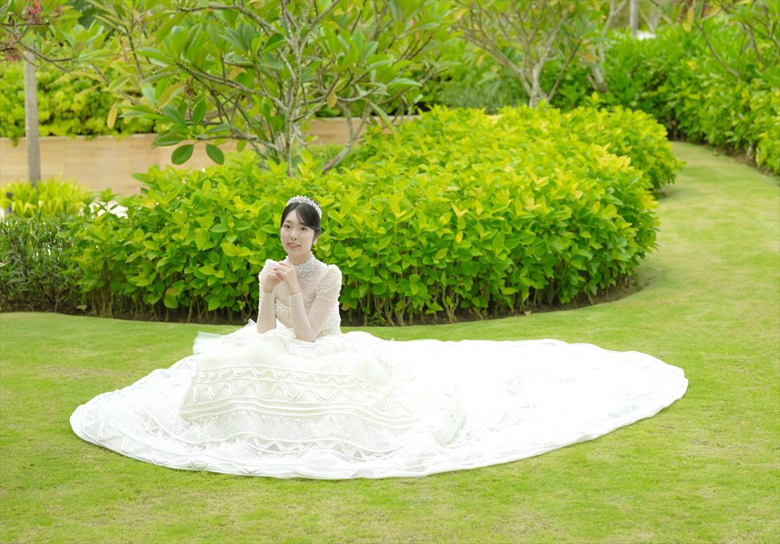 The Mulia Bali Wedding Photo (3)_R バリ島結婚式 チャペル・ガーデンにて新婦様撮影