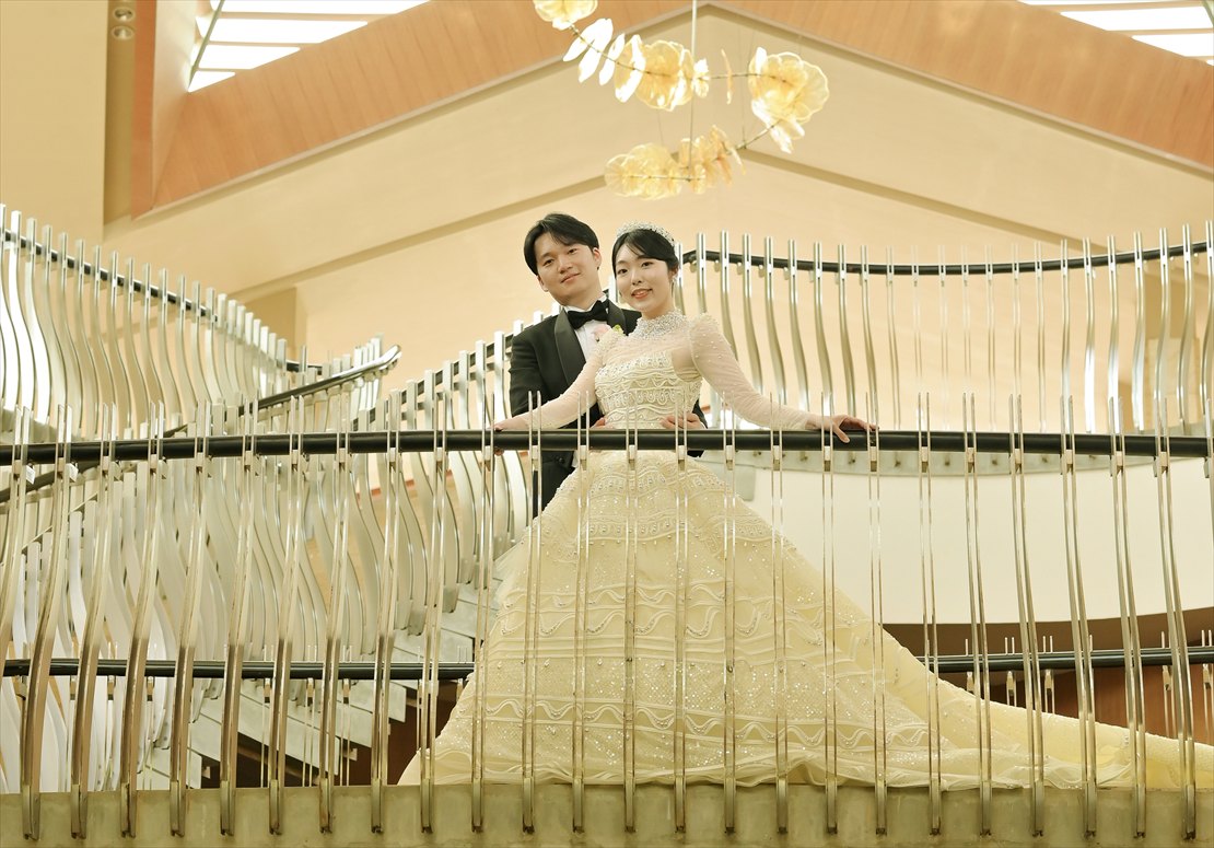 The Mulia Bali Wedding Photo (7)_R ザ・ムリア・バリ結婚式 ロビー下回廊