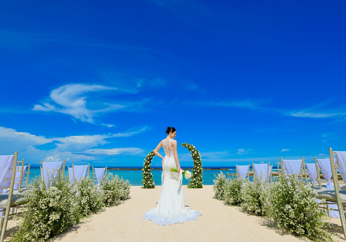The Apurva Kempinski Bali Beach Wedding (3)_R ビーチ挙式会場バージンロード