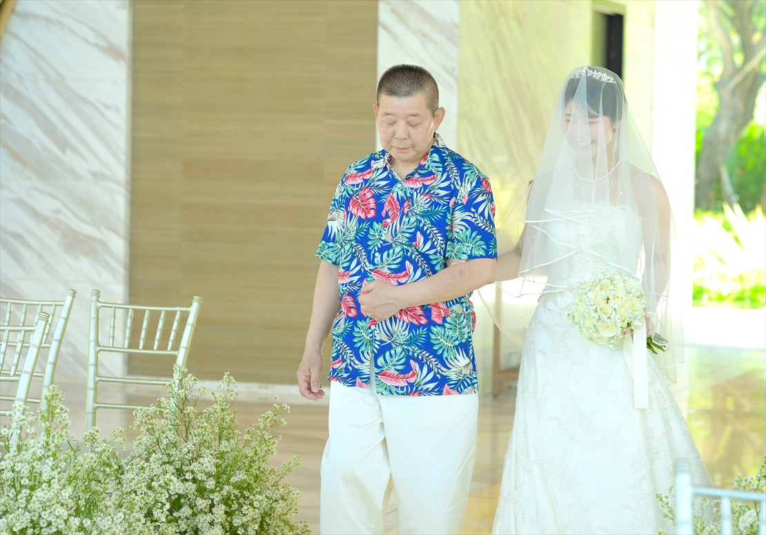 新婦様チャペルご入場