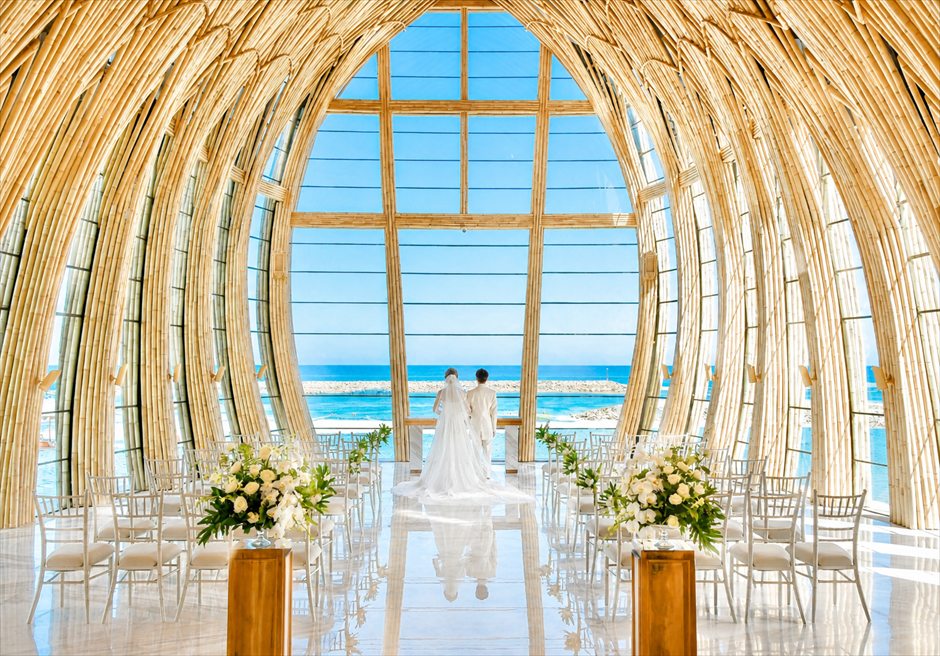 ジ・アプルヴァ・ケンピンスキ・バリ挙式　オーシャンフロント・チャペル結婚式　基本装飾