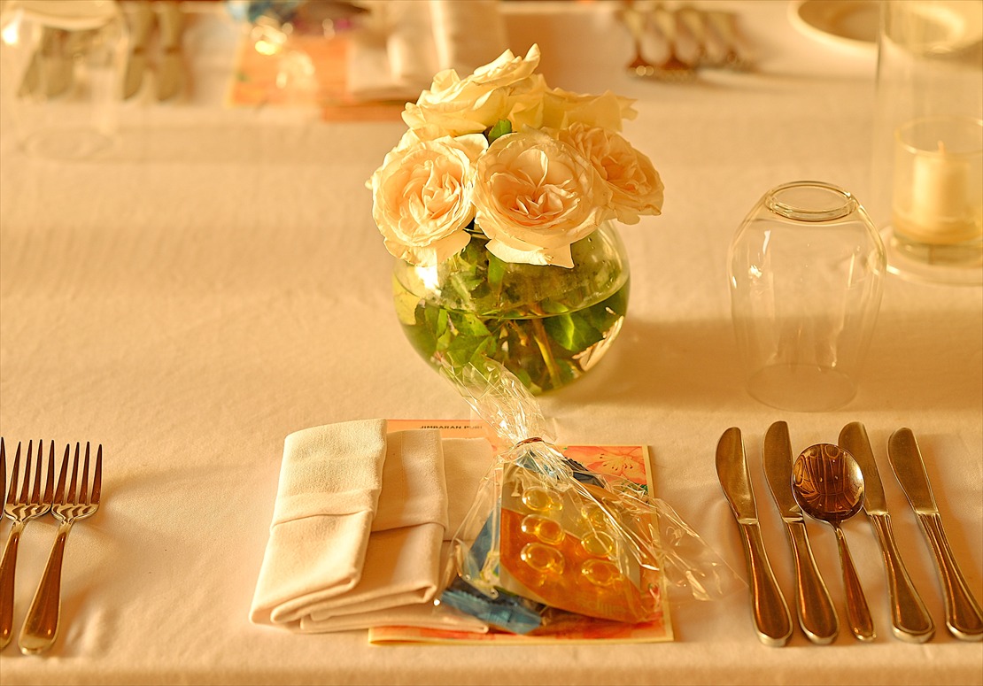 Bali Sunset Wedding Party Belmond Jimbaran (2) サンセットパーティー テーブル装飾