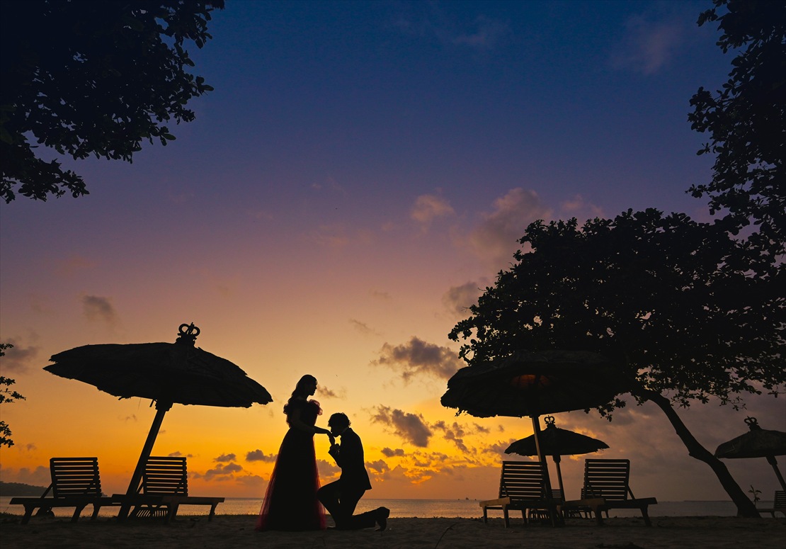 Bali Sunset Wedding Party Belmond Jimbaran (8) 幻想的なマジックアワーを望むバリ島フォトウェディング