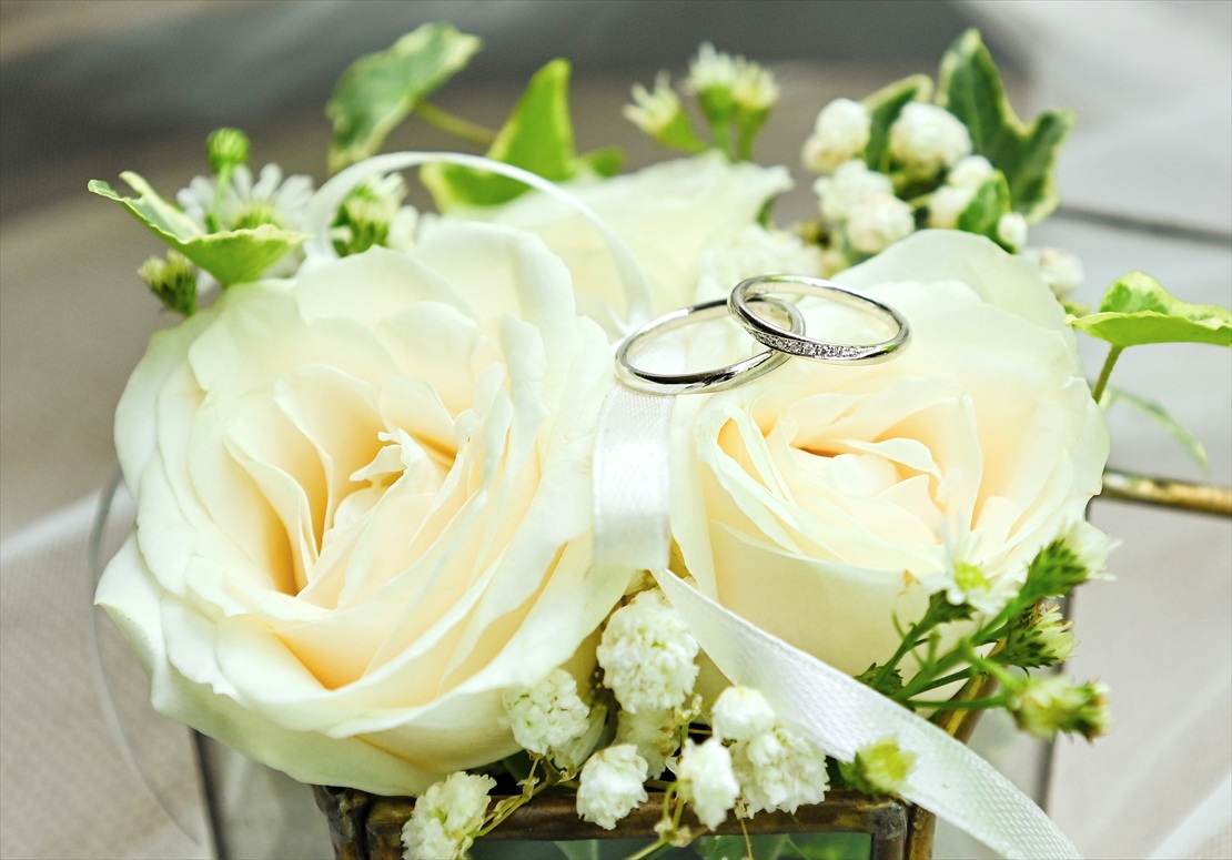Bali Wedding Apurva Oceanfront Chapel Kempinski (7) ジ・アプルヴァ・ケンピンスキ 生花リングピロー