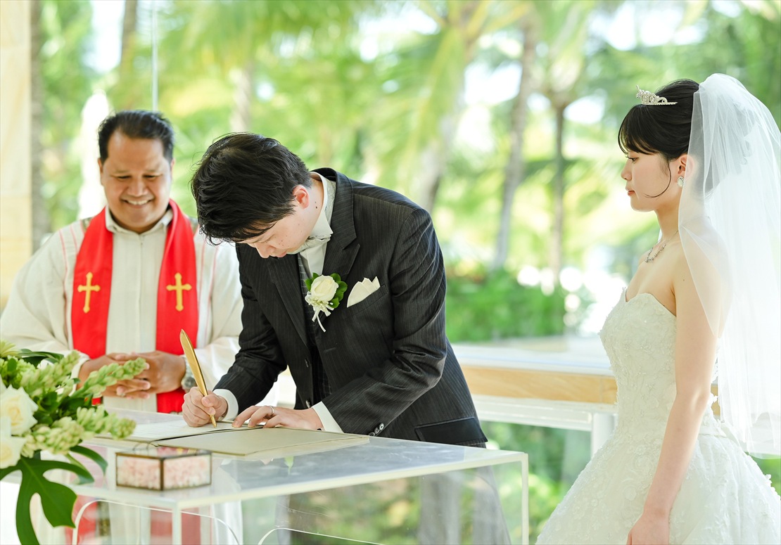 新郎新婦様　結婚証明書サイン