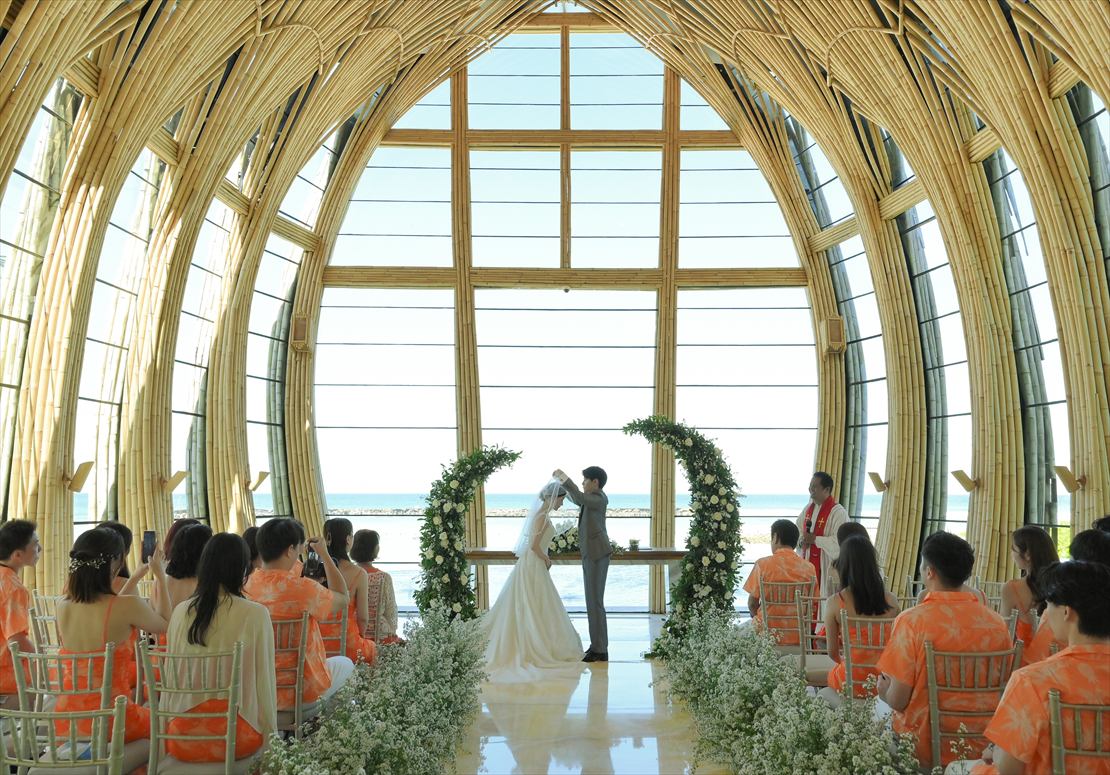 The Apurva Kempinski Bali Wedding Ceremony (13) ベールアップシーン