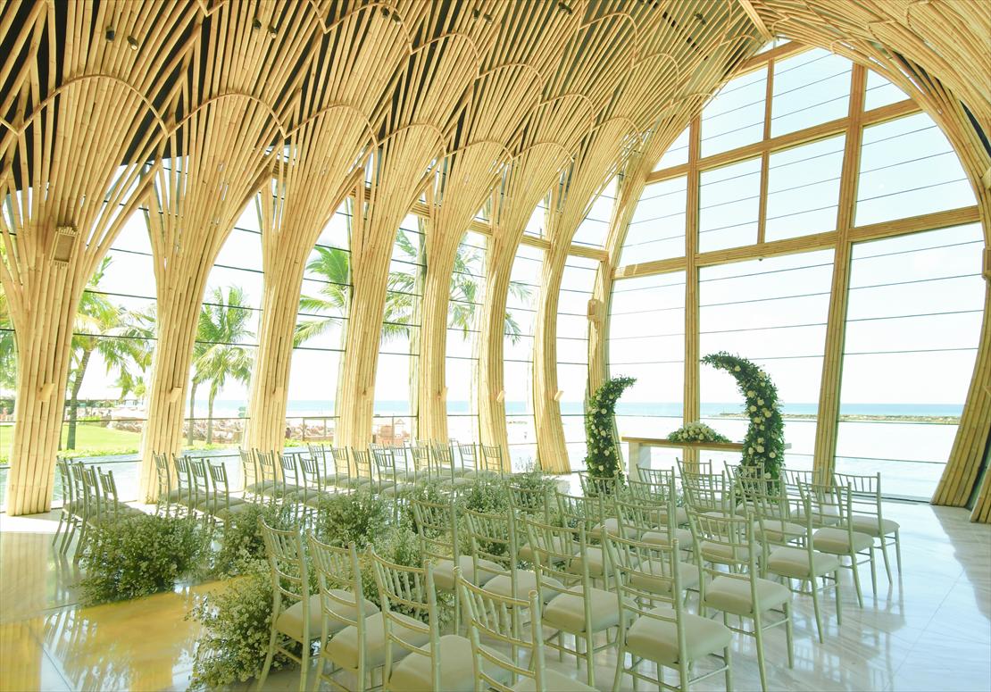 The Apurva Kempinski Bali Wedding Ceremony (6) バリ島挙式会場 生花装飾