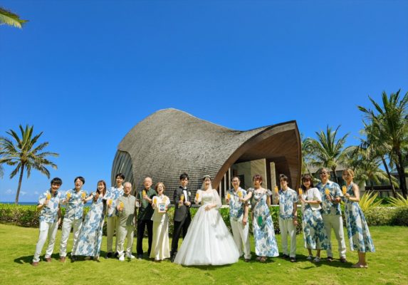 バリ島ウェディングの参列者は、どこに宿泊するのが便利ですか？