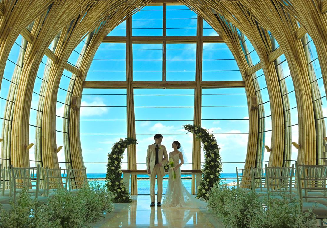 Bali Chapel Wedding Kempinski (30) 真っ青な海を望むオーシャンフロント・チャペル