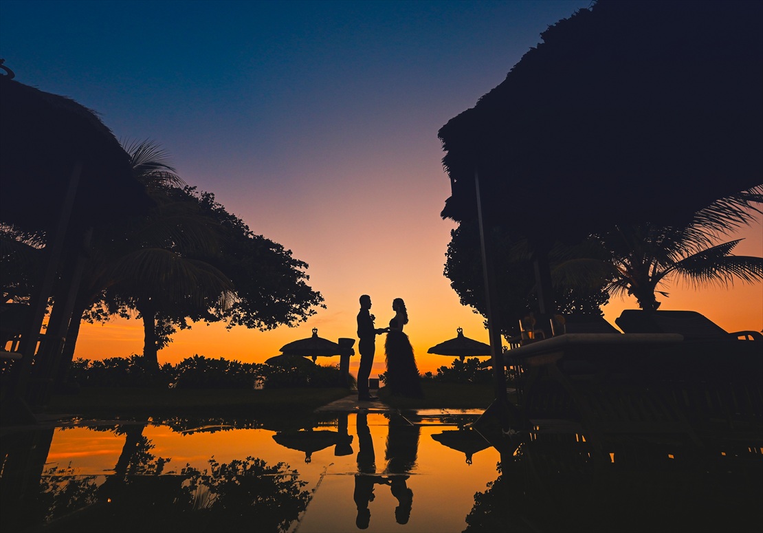 Belmond Jimbaran Beach Romantic Dinner (9) ガーデンにてマジックアワー撮影