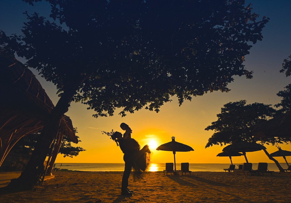 Belmond Jimbaran Sunset Romantic Dinner (2) 絵画のようなバリ島・サンセット・フォトウェディング
