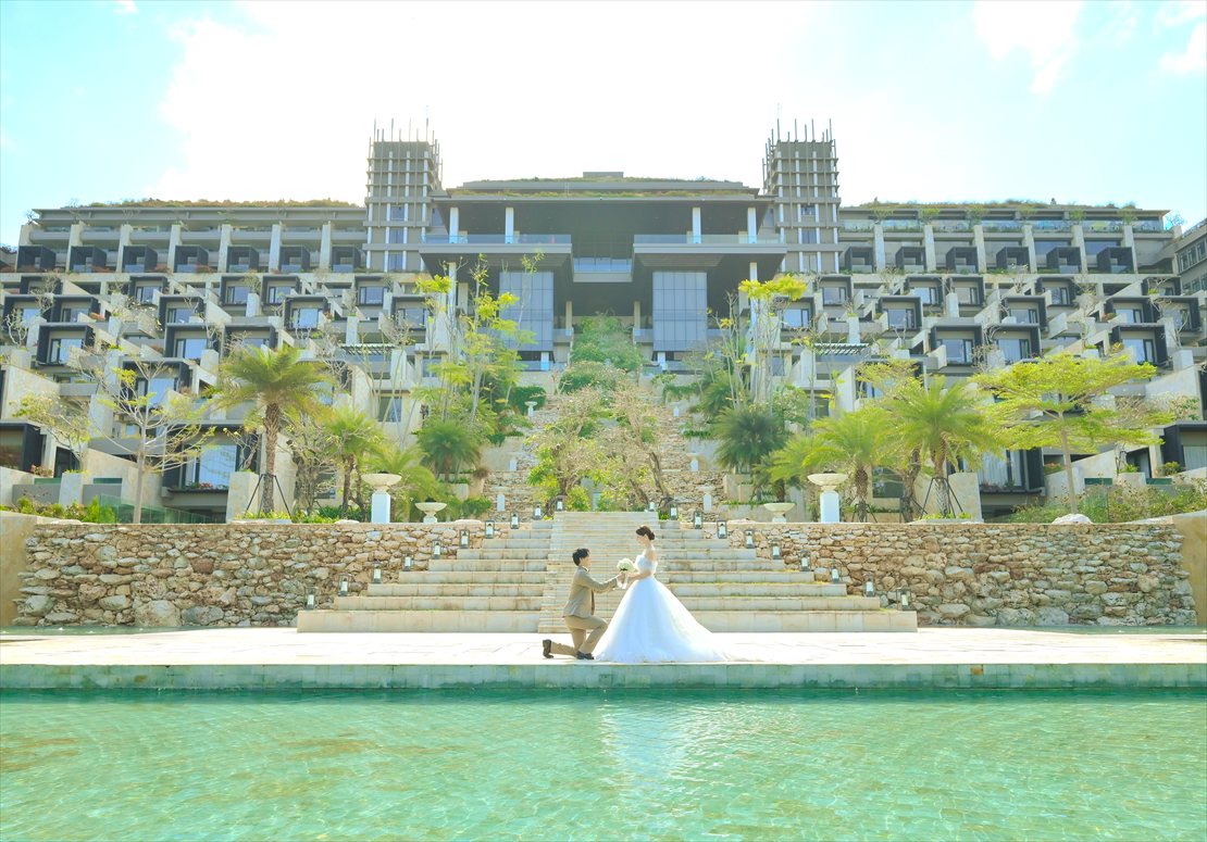 The Apurva Kempinski Bali Wedding Oceanfront Chapel (13) 壮大なクリフスイート棟 バリ島・ケンピンスキ・リゾート内撮影