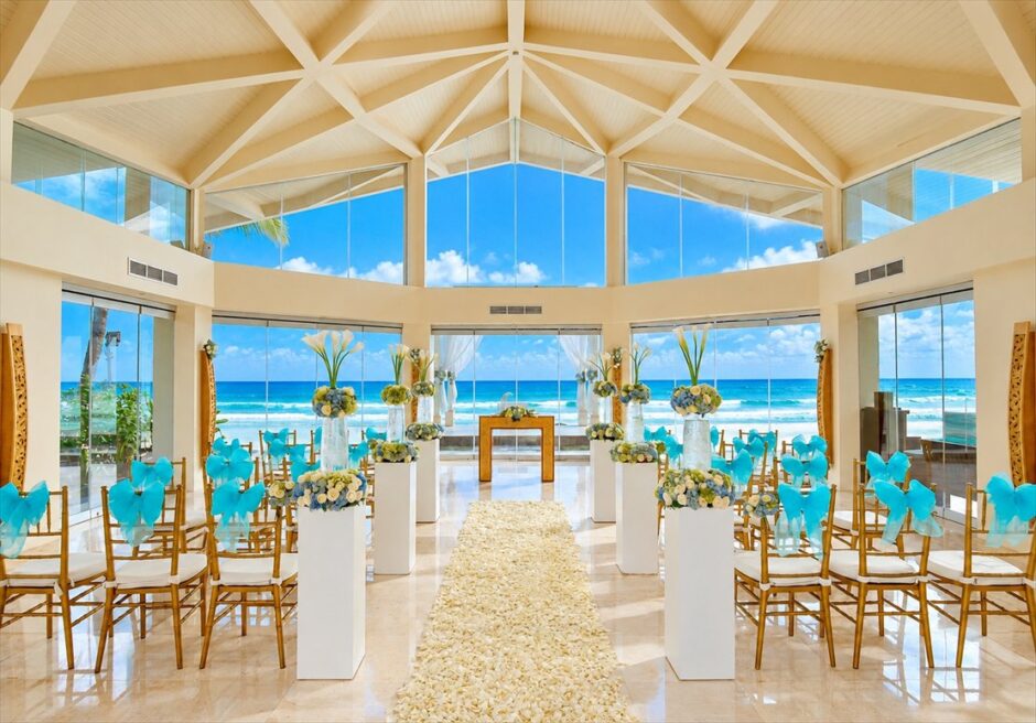 The Seminyak Beach Resort Chapel Wedding Purnama Pavilion (3)_R プルナマ・パビリオン・チャペル ブルー基本装飾
